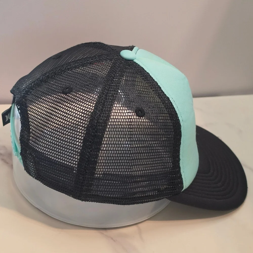 Hurley youth trucker